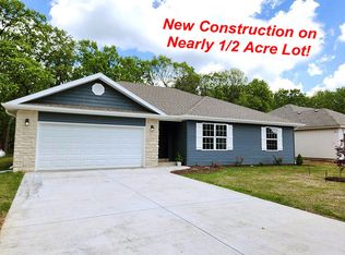 1371 Wallis Ave, Marshfield, MO 65706