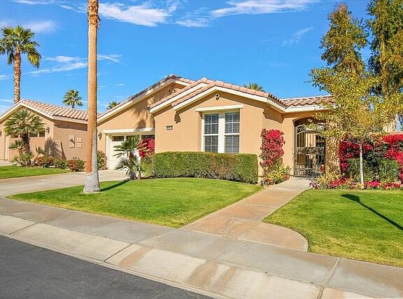 3rd image of 60910 Living Stone Dr