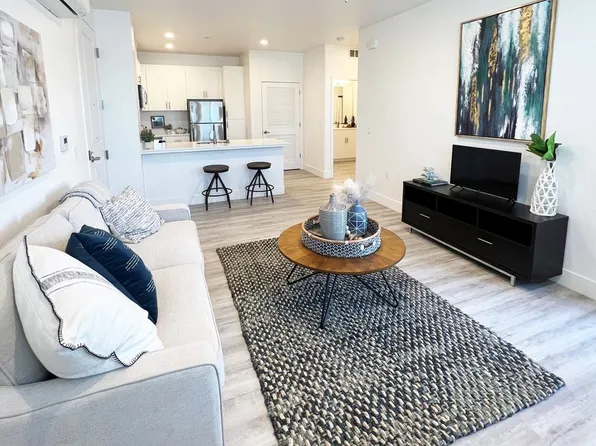 The Apartments at Santana Ranch