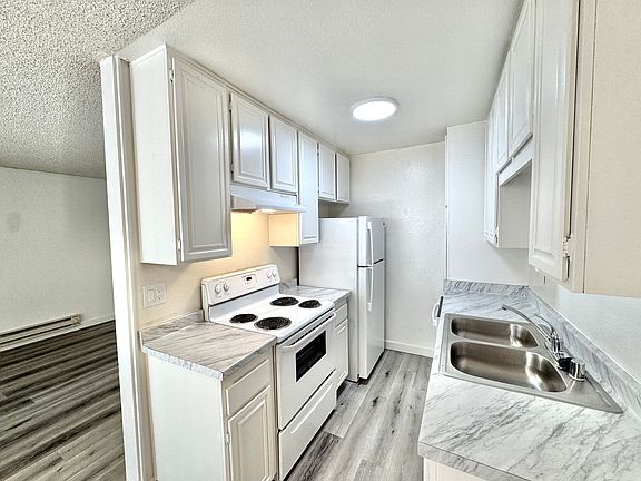 3rd image of 4546 Norwood St APT 4