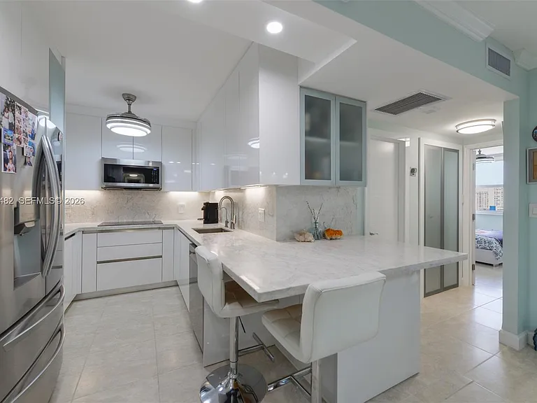 1980 S Ocean Dr #11K — Photo 12