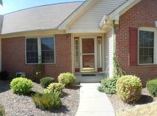 1182 Newark Ct, Greenwood, IN 46143