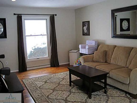 4th image of 2678 Blue Haven Ct