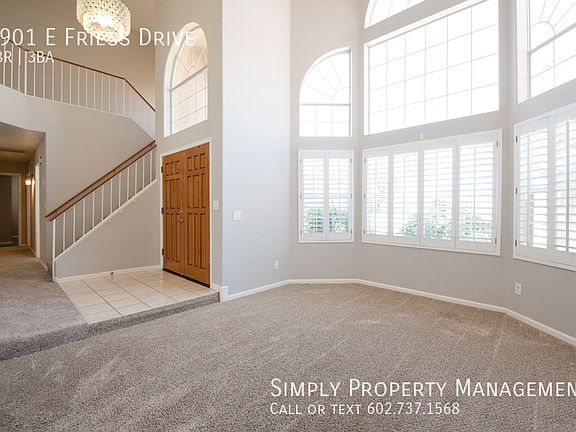 5th image of 2901 E Friess Dr