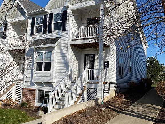 2nd image of 3625 Andover Ln Unit 32
