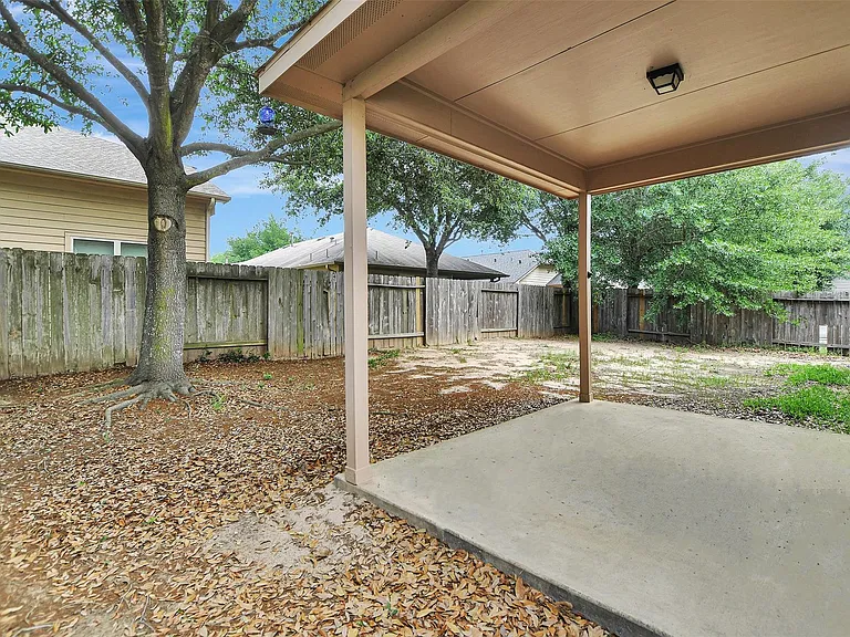 11426 Noble Ct — Photo 36