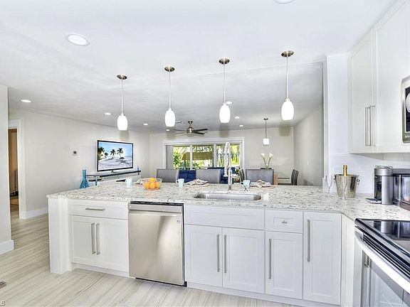 3rd image of 34 Glades Blvd #1462