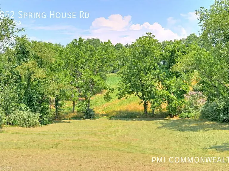 2852 Spring House Rd — Photo 17