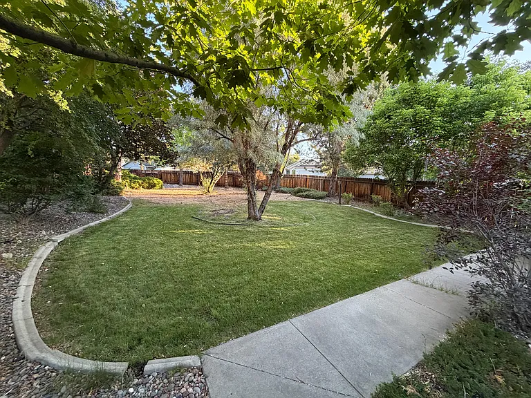 5092 Cassandra Way — Photo 11