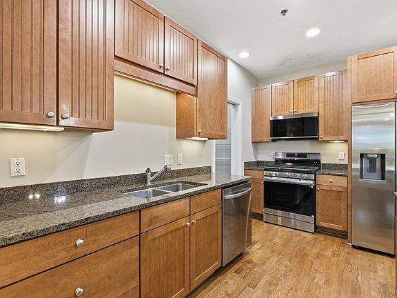 5th image of 17820 Valley Cove Ct