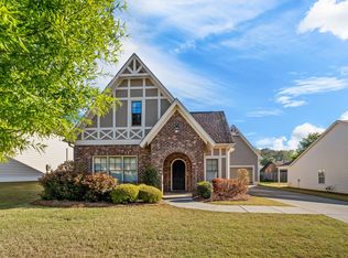 879 Valley Cir, Leeds, AL 35094