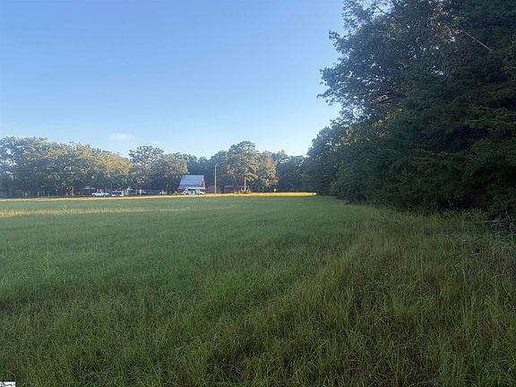 3rd image of Level Land Rd