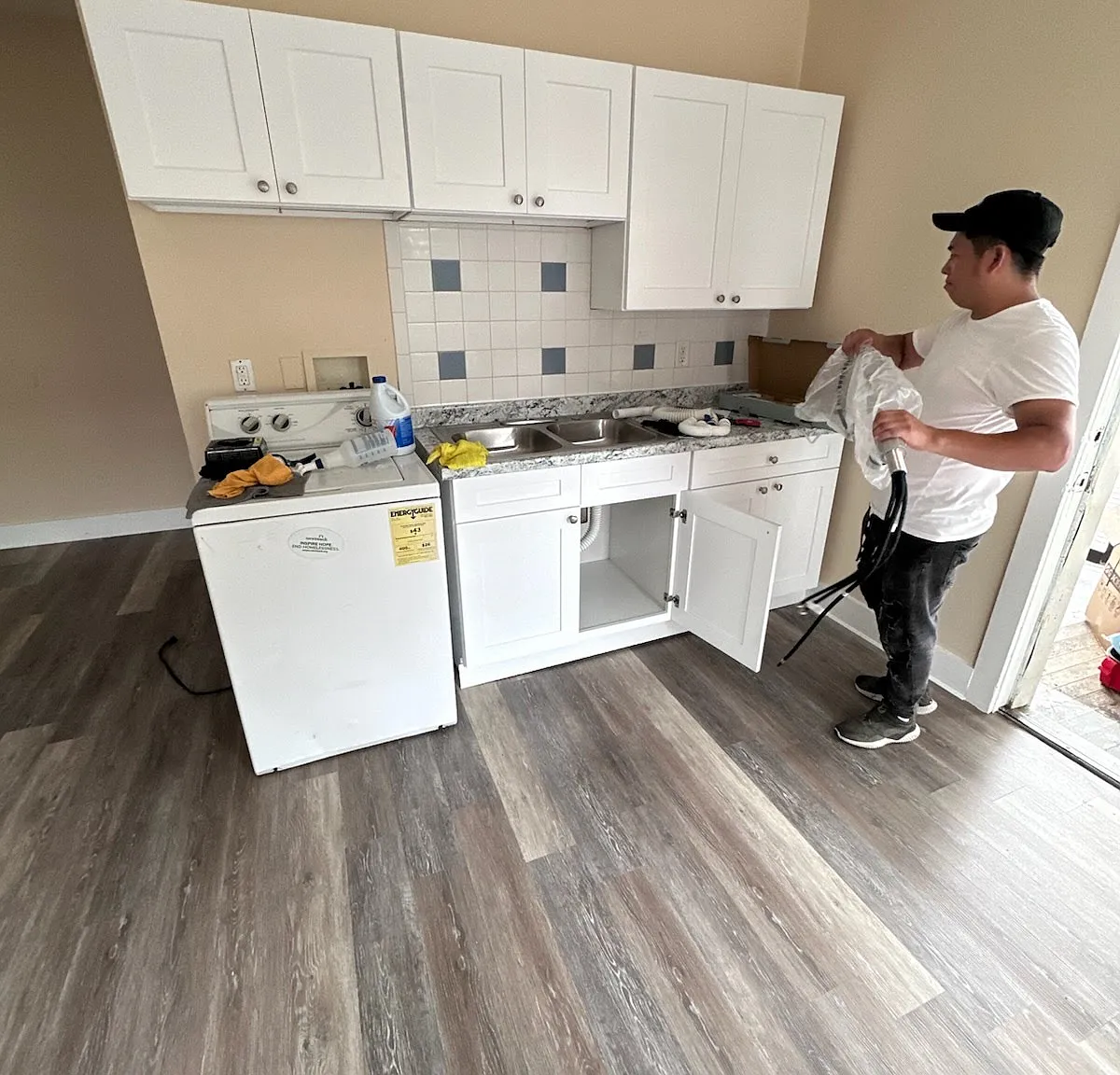 2 bed, 1000 sqft, $1,500 — Photo 4