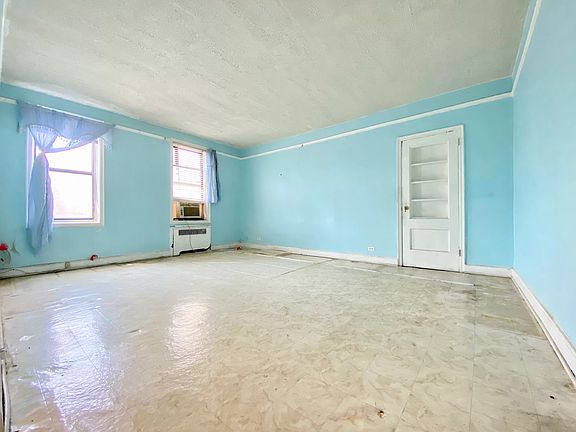 4th image of 42-42 Judge St #5D