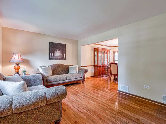 3rd image of 2256 Briarhill Dr