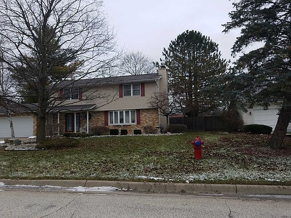 3rd image of 1350 Cranbrook Dr