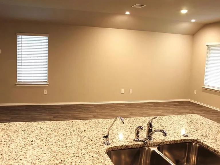 40643 Creekside Bluff Trl — Photo 18