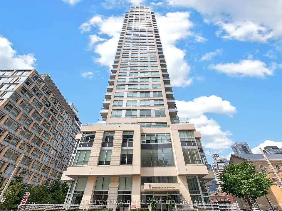500 Sherbourne St #2703