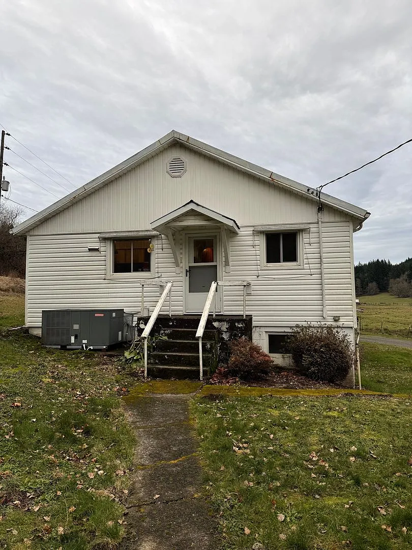 Chelatchie Prairie Home for Rent in Amboy - 44805 NE Yale Bridge Rd — Photo 1