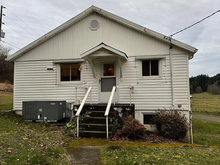 44805 NE Yale Bridge Rd — Photo 1