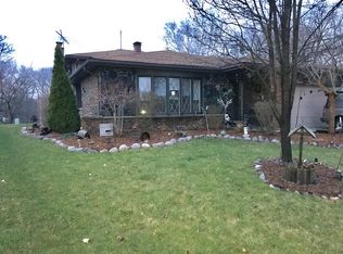 3157 Grandview Pl, Darien, IL