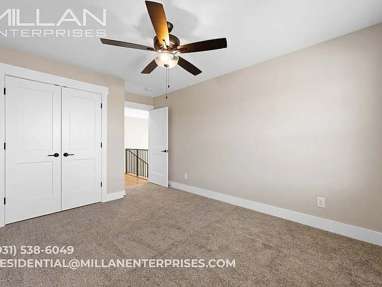 1069 Veridian Dr #Drive;-unit B — Photo 35