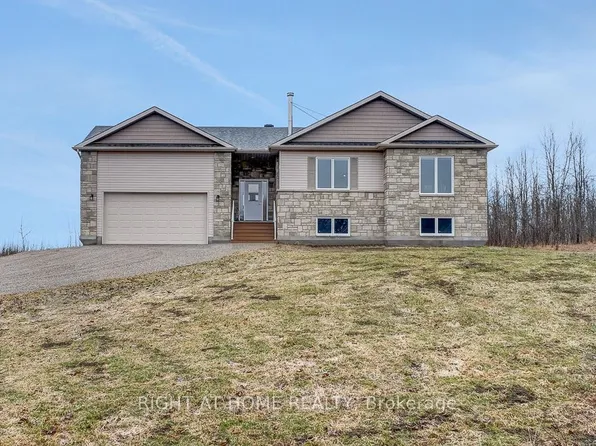 268 Boyds Rd, Lanark Highlands, ON K7C 0C5