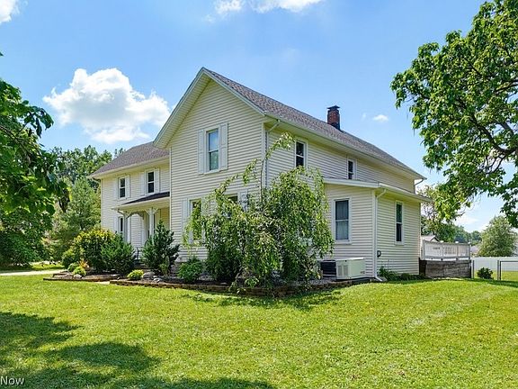 3rd image of 23055 Snell Rd