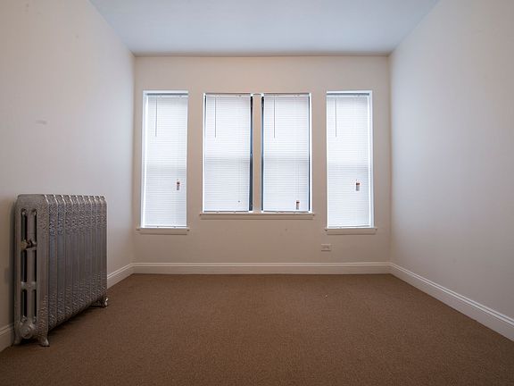 4th image of 5130 S Dr Martin Luther King Jr Dr #101