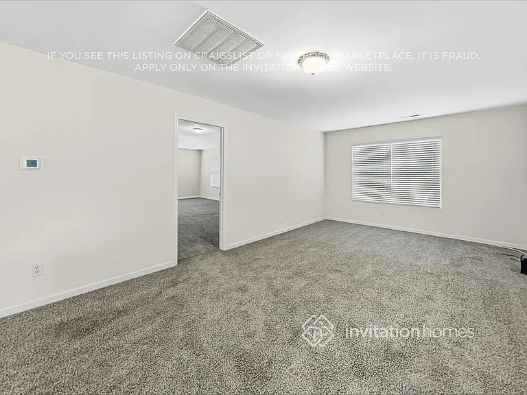 40 Luzelle Dr — Photo 20