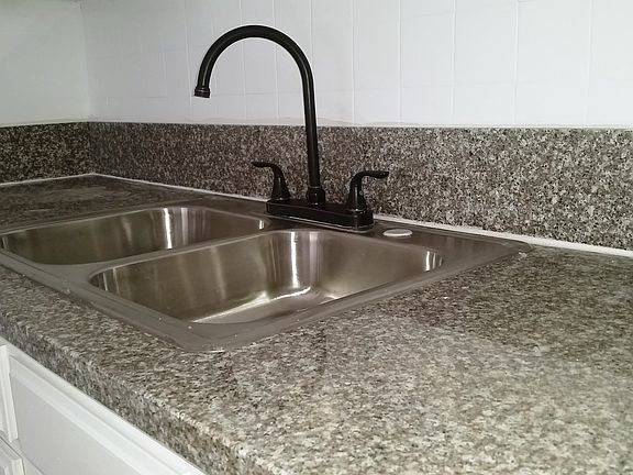 4th image of 1514 W 205th St APT 6