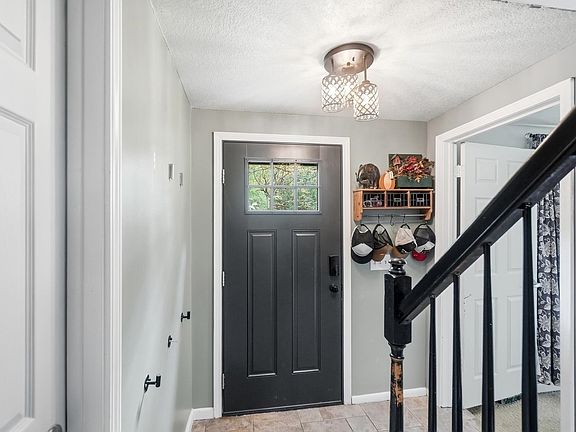 4th image of 5727 Woodlea Ave