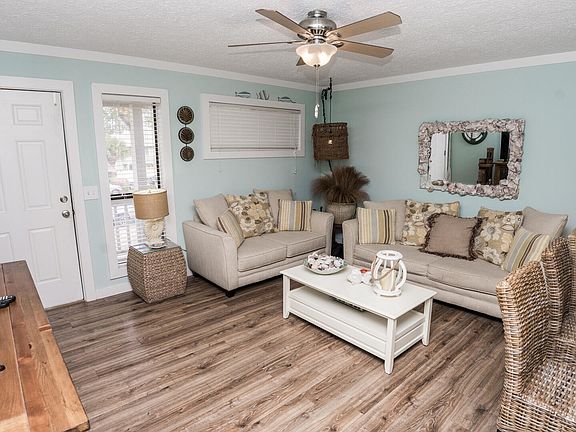 2nd image of 6903 N Lagoon Dr APT 30