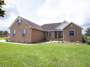 177 Crosspark Dr, Manchester, TN 37355