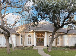 136 Falling Water Dr, Spring Branch, TX 78070