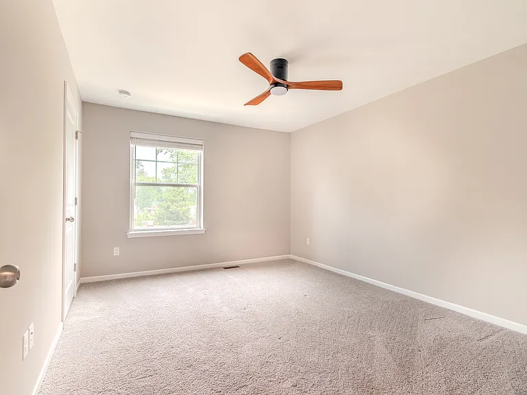 322 Jeff Keeton Dr — Photo 15