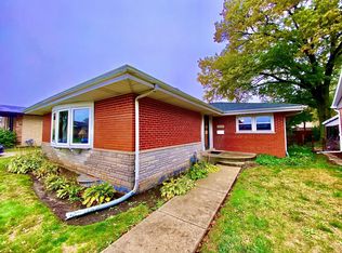 10016 S Karlov Ave, Oak Lawn, IL 60453