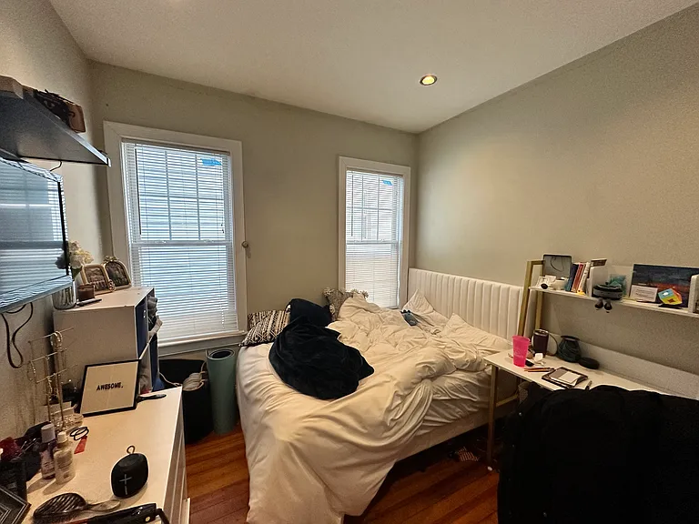 148 Hillside St #3 — Photo 10
