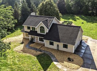 581 Kreusers Ridge St, Colgate, WI 53017