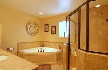 4th image of 1610 Sterling Oaks Ln