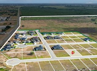 121 Albion Ct #18, Poteet, TX 78065