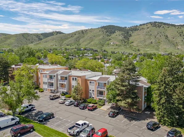 451 Golden Circle #105, Golden, CO 80401