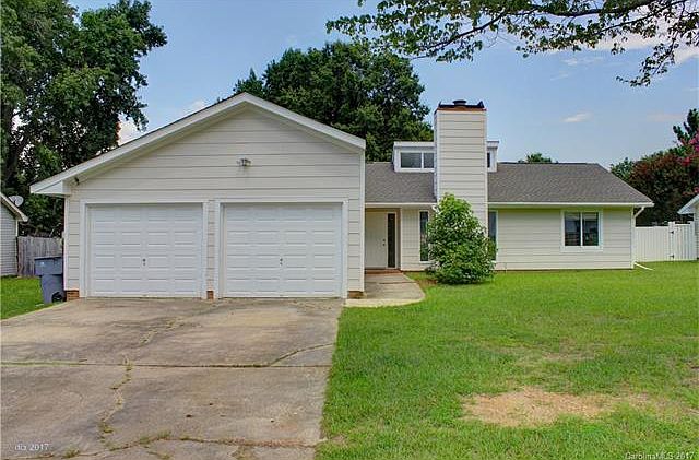 1st image of 2612 Dion Ave