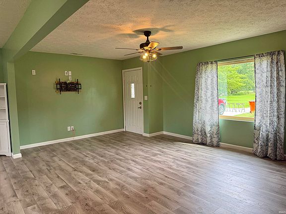 3rd image of 11977 W Woodbine Rd