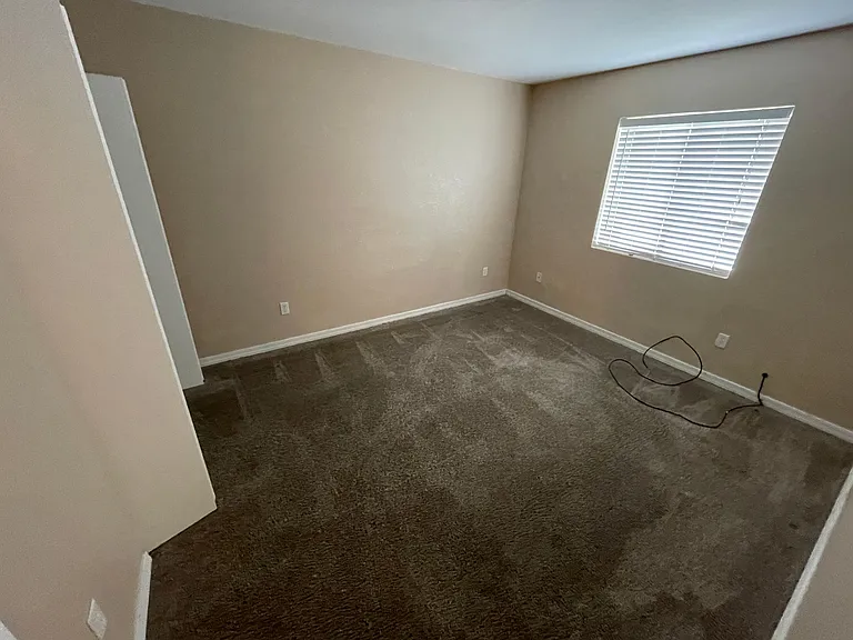 3002 N 70th St #240 — Photo 13