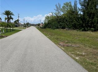 125 SW 34th Pl, Cape Coral, FL 33991