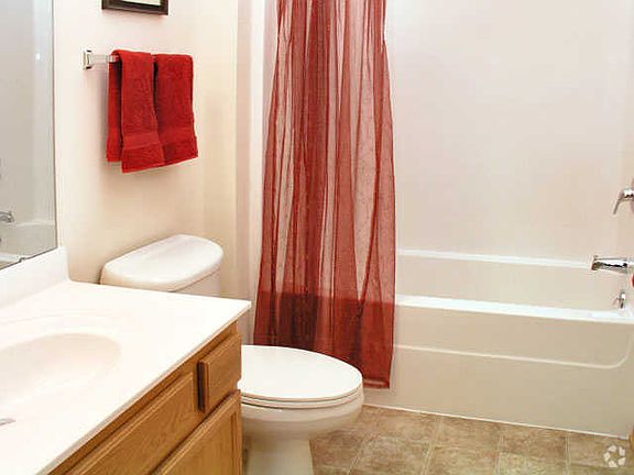 5th image of 155 Marina Pl #11529355