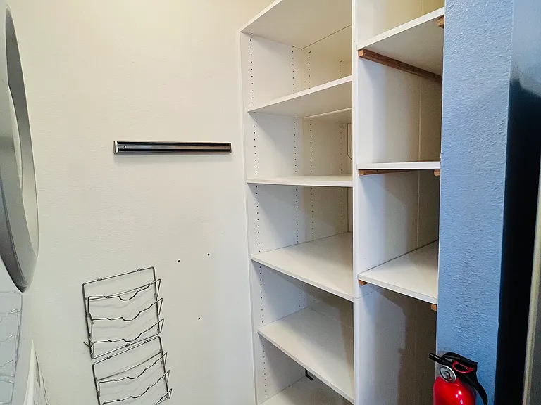 8418 SW Mohawk St — Photo 10