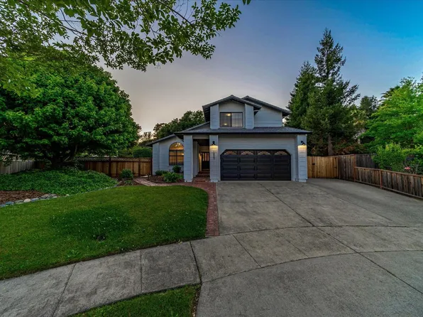 1025 Charlson Way, Napa, CA 94558