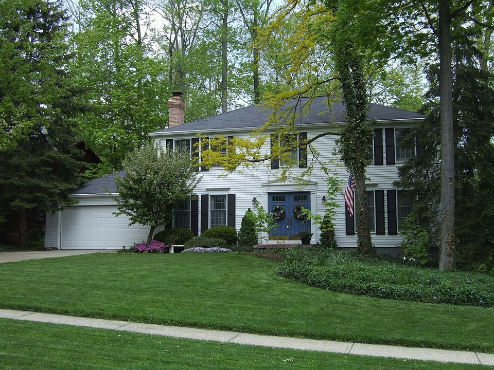 1st image of 16558 S White Oaks Dr